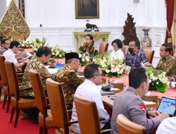 Ratas untuk Membahas Percepatan Transformasi dan Keterpaduan Layanan Digital Dipimpin Langsung Presiden Joko Widodo