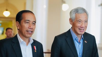 Presiden Joko Widodo Disambut Langsung PM Lee di Istana Singapura