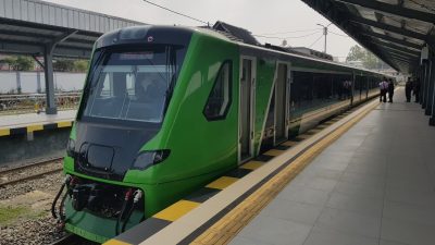 Guna Mendukung Konektivitas Kereta Cepat Jakarta-Bandung, Kereta Kereta Api Feeder Disiapkan Daop 2