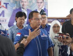 Arahan Ketum AHY, DPD  Demokrat Jabar Inisiatif Lebih Dulu Bagikan  Gerobak UMKM