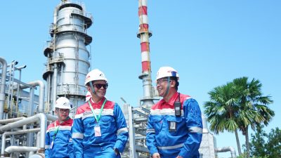 Komisaris dan Direksi Pertamina Tinjau Kesiapan Operasional Kilang Plaju Jelang Lebaran
