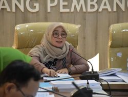 Erni Sugiyanti Aktif Mengikuti Rapat Kerja untuk Revisi Perda Penyelenggaraan Perhubungan dan Kelistrikan Jawa Barat