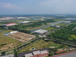 Peletakan Batu Pertama Pabrik Baterai Mobil Listrik Dilakukan Gubernur Jawa Barat