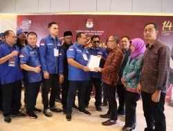 Daftarkan 120 Bacaleg  ,    Demokrat  Jabar Targetkan Minimal 15 Kursi