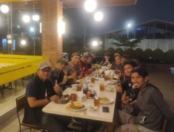 Cara Unik Asep Arwin Kotsara Rangkul Komunitas Punk Transyogi Bekasi