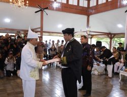 SULTAN TERNATE MEMBERI GELAR KEHORMATAN “KAPITA LA MALAHA” UNTUK KEPALA BNN RI