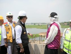 Dipastikan oleh Ridwan Kamil Bahwa Renovasi Jembatan Walahar akan Rampung pada Desember 2023