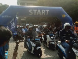 Darmawan Prasodjo Touring Motor Listrik PT PLN Jakarta-Bandung, Usai Resmikan Program Menuju 100 Persen Kendaraan Listrik Operasional