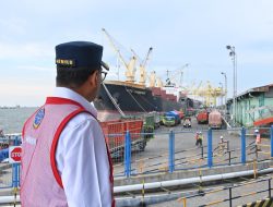Menhub Pantau Stasiun Tawang, Pelabuhan Tanjung Mas, dan Gerbang Tol Kalikangkung.