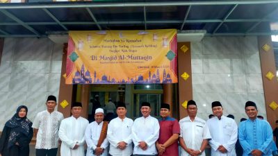 Camat Cibinong dan Waka Polres Bogor, Laksanakan Tarawih Keliling Tingkat Kabupaten Bogor di Masjid Al-Muttaqin Karadenan