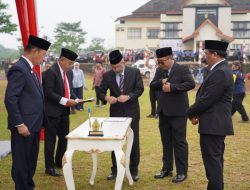 Asmawa Tosepu Lantik Suryanto Putra Sebagai Penjabat Sekretaris Daerah Kabupaten Bogor