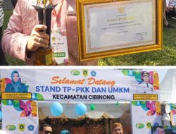 Dalam Puncak Kegiatan HJB ke-542, Andri Rahman dan Rodi Kurniadi Raih Predikat Camat dan Lurah Terbaik Tahun 2024