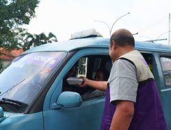 Jum’at Berkah, BMM Bagikan Ribuan Paket Makanan Untuk Dhuafa