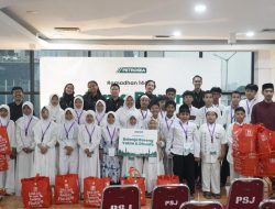 Petrosea Hadirkan Kebahagiaan Ramadhan Lewat Kegiatan Belanja Bareng Yatim