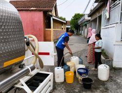 Butuh Air Bersih Saat Kemarau? Ajukan ke Desa, Tirta Kahuripan Siap Kirim Tangki